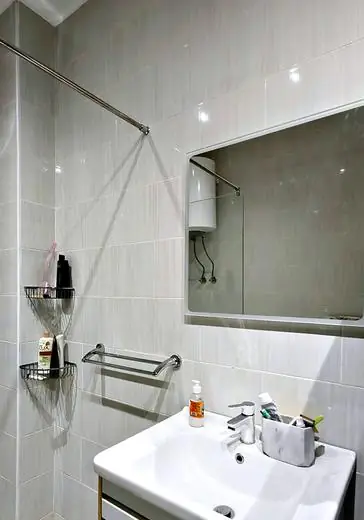 Basin, shower rail and shelves