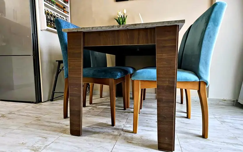 Table and sea-blue chairs